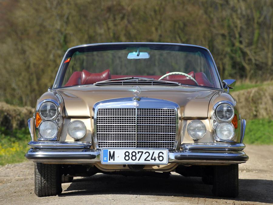  Mercedes-Benz 280 SE 3.5 Cabriolet 1969 года  (фото 11 из 13)